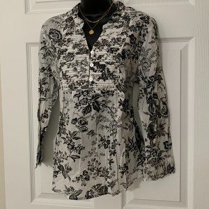 Love Potion Women´s Petit Top Blouse. Size PL